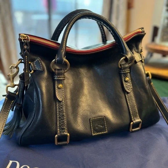 NWOT Dooney & Bourke Navy Florentine Leather Large Satchel - Picture 3 of 16